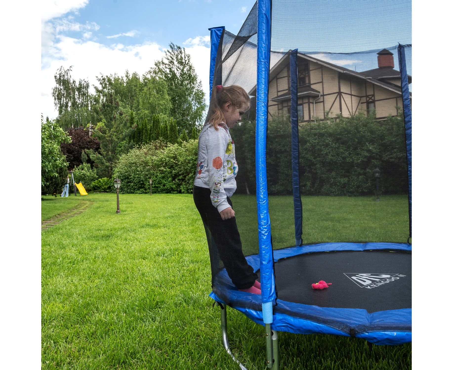 Батут DFC Trampoline Fitness 8ft наружн.сетка (244см) 8FT-TR-B синий 1834_1500